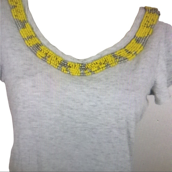 NWT Banana Republic Milly Collection Beaded T-Shirt Small Petite Gray Yellow - Picture 5 of 7
